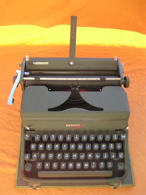 hermes 2000 typewriter manual.